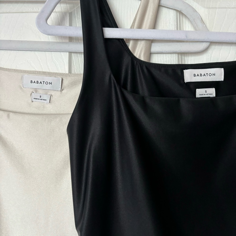 2 Babaton satinette square neck bodysuits